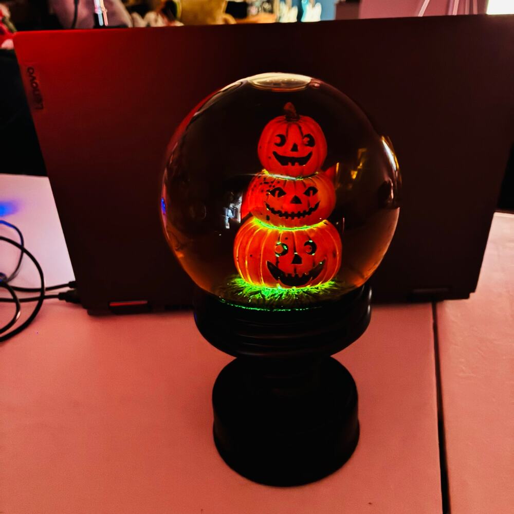 Halloween Stacked Jack O Lantern Pumpkin Lighted Water Snow Globe Pedestal 9"